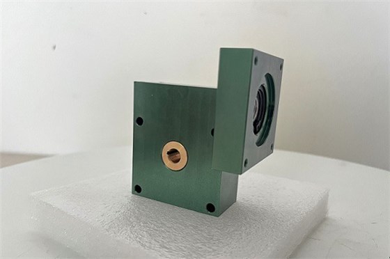 激光設(shè)備專用減速機 激光追蹤器減速機 激光設(shè)備用減速機(3).jpg 激光設(shè)備專用減速機 激光追蹤器減速機 激光設(shè)備用減速機(3).jpg
